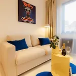 D-nook With Parking - Quiet Courtyard - Old Town דירה ברטיסלאבה