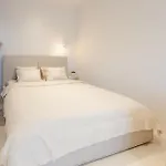 דירה D-nook With Parking - Quiet Courtyard - Old Town ברטיסלאבה