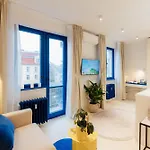 D-nook With Parking - Quiet Courtyard - Old Town דירה ברטיסלאבה