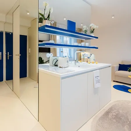 Lägenhet D-nook With Parking - Quiet Courtyard - Old Town *