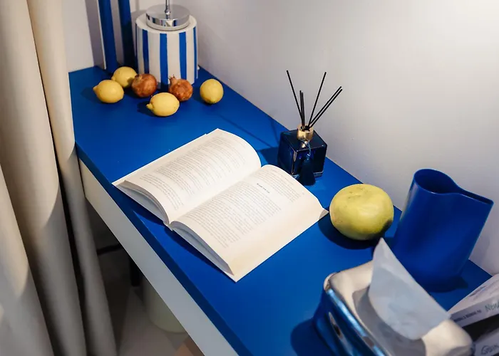 D-nook With Parking - Quiet Courtyard - Old Town *