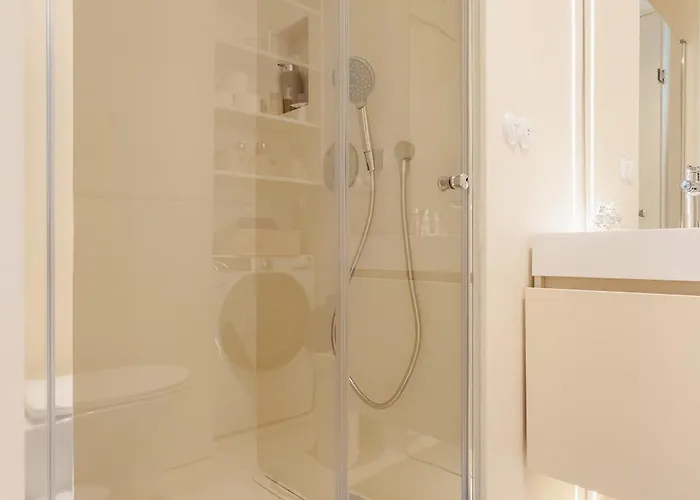 شقة D-nook With Parking - Quiet Courtyard - Old Town *